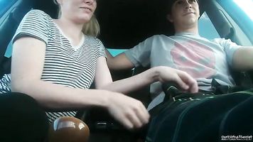 Roadhead in Public till he Cums in my Mouth