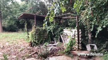 The gardener punishes a client who is too stressful