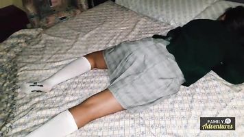 encontre a mi prima colegiala b. y d. despues de clases y a. de ella anny kitty
