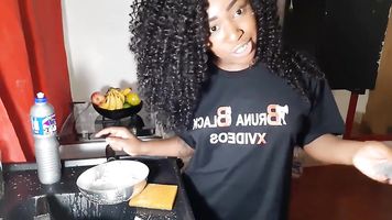 emprestar açúcar  pra vizinho da nisso... (Completo no red)